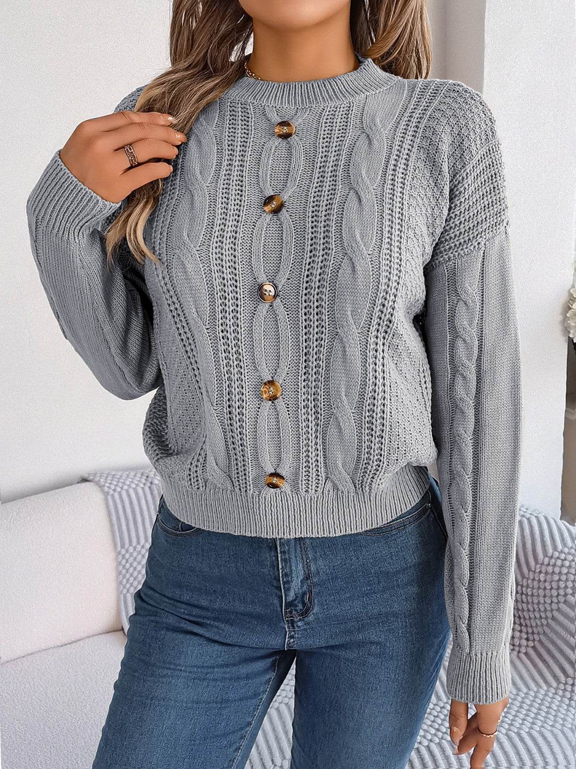 Cable-Knit Buttoned Round Neck Sweater - Delanoir