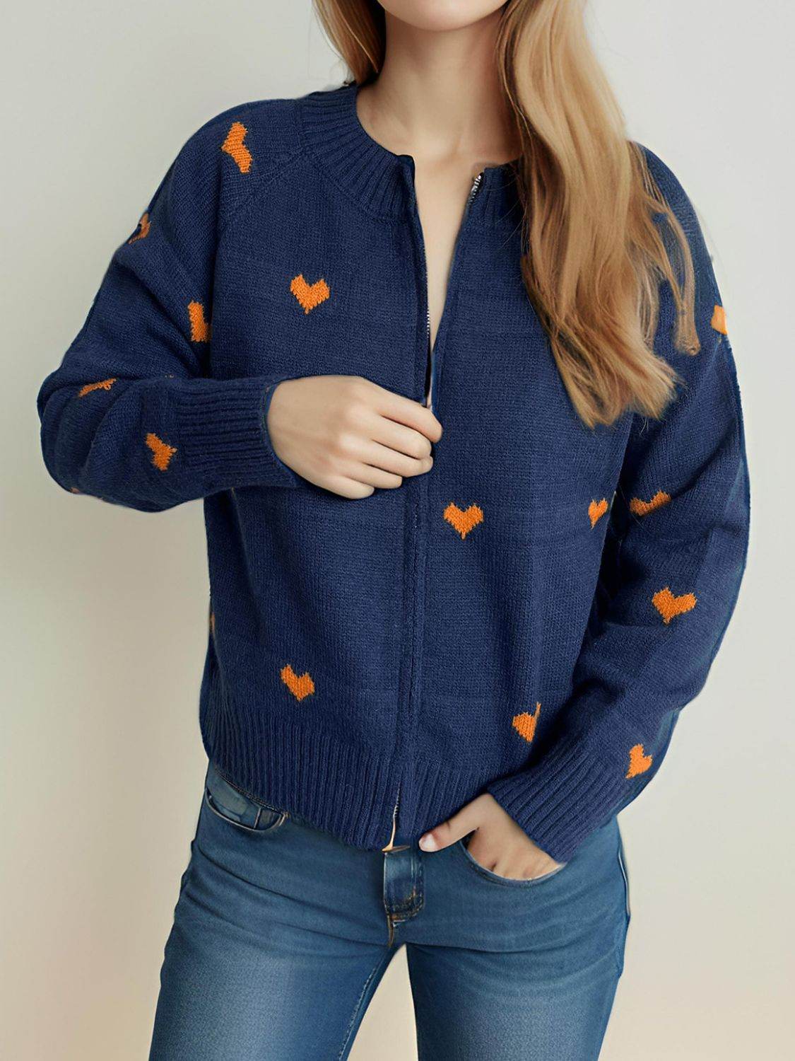Heart Round Neck Zip Up Cardigan - Delanoir