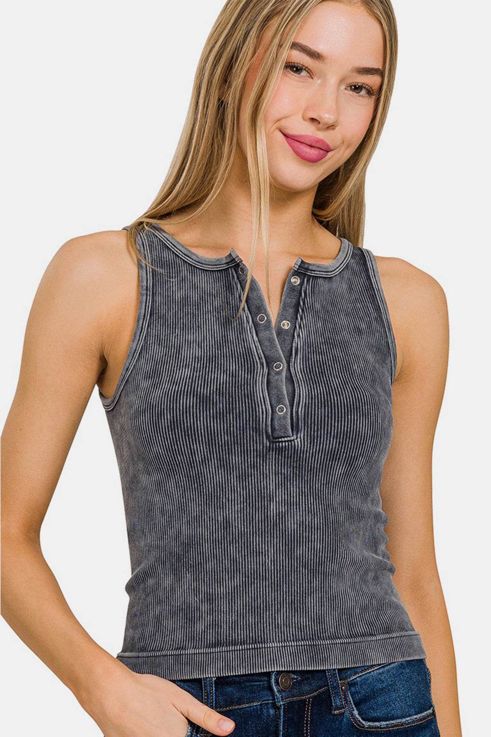 Zenana Washed Ribbed Half Snap Seamless Tank - Delanoir