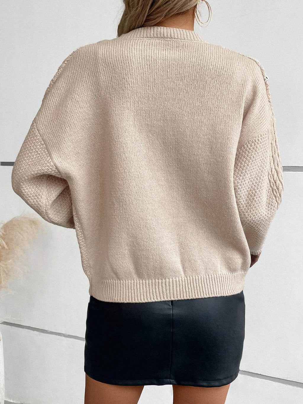 Cable-Knit Round Neck Button Up Cardigan - Delanoir