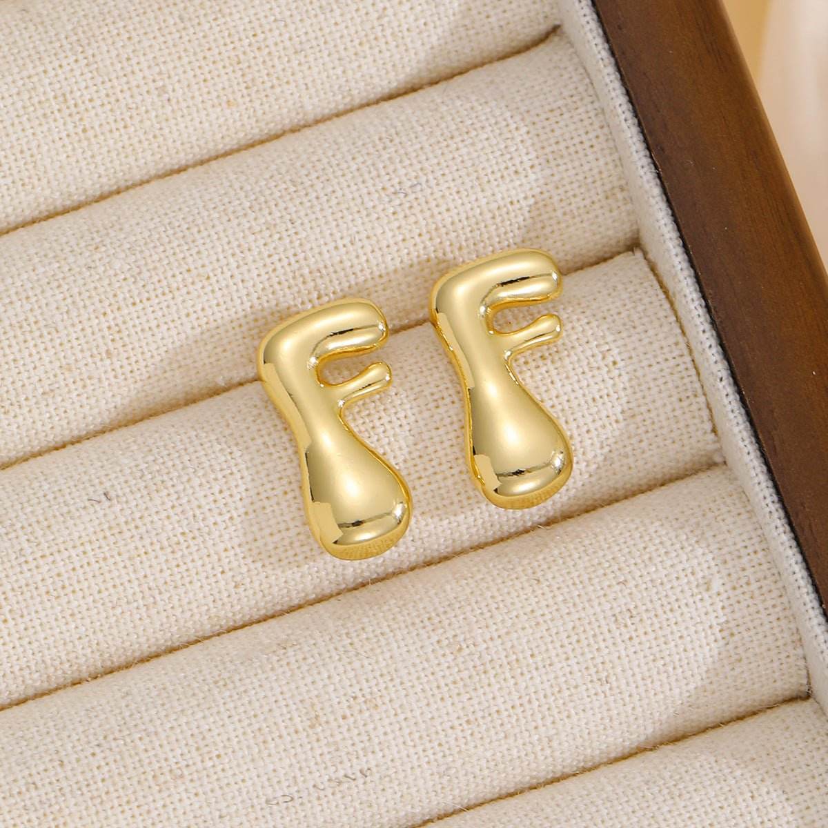 18K Gold-Plated Bubble Letter Stud Earrings - Delanoir