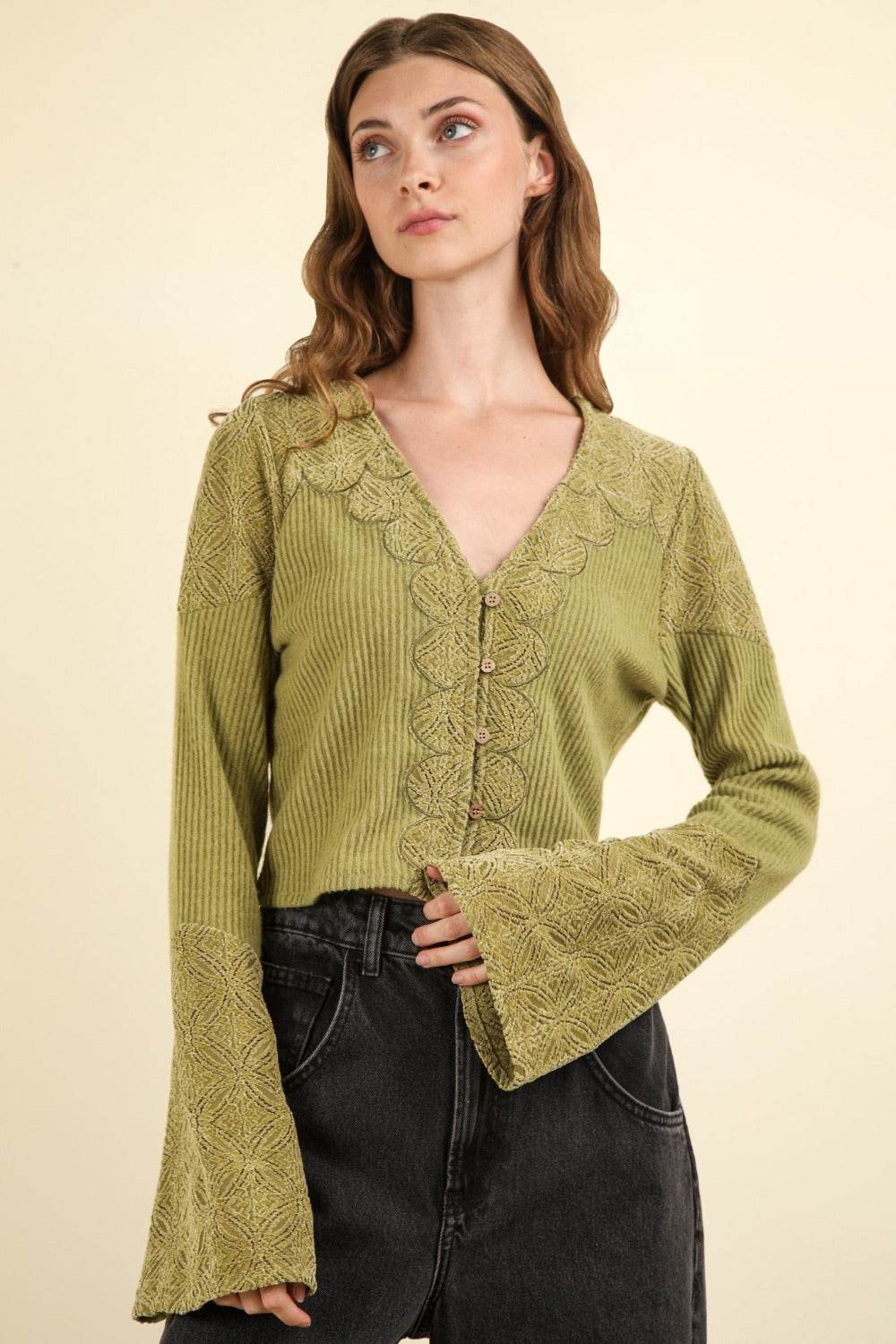VERY J V-Neck Lace Detail Button Down Crop Ribbed Knit Top - Delanoir