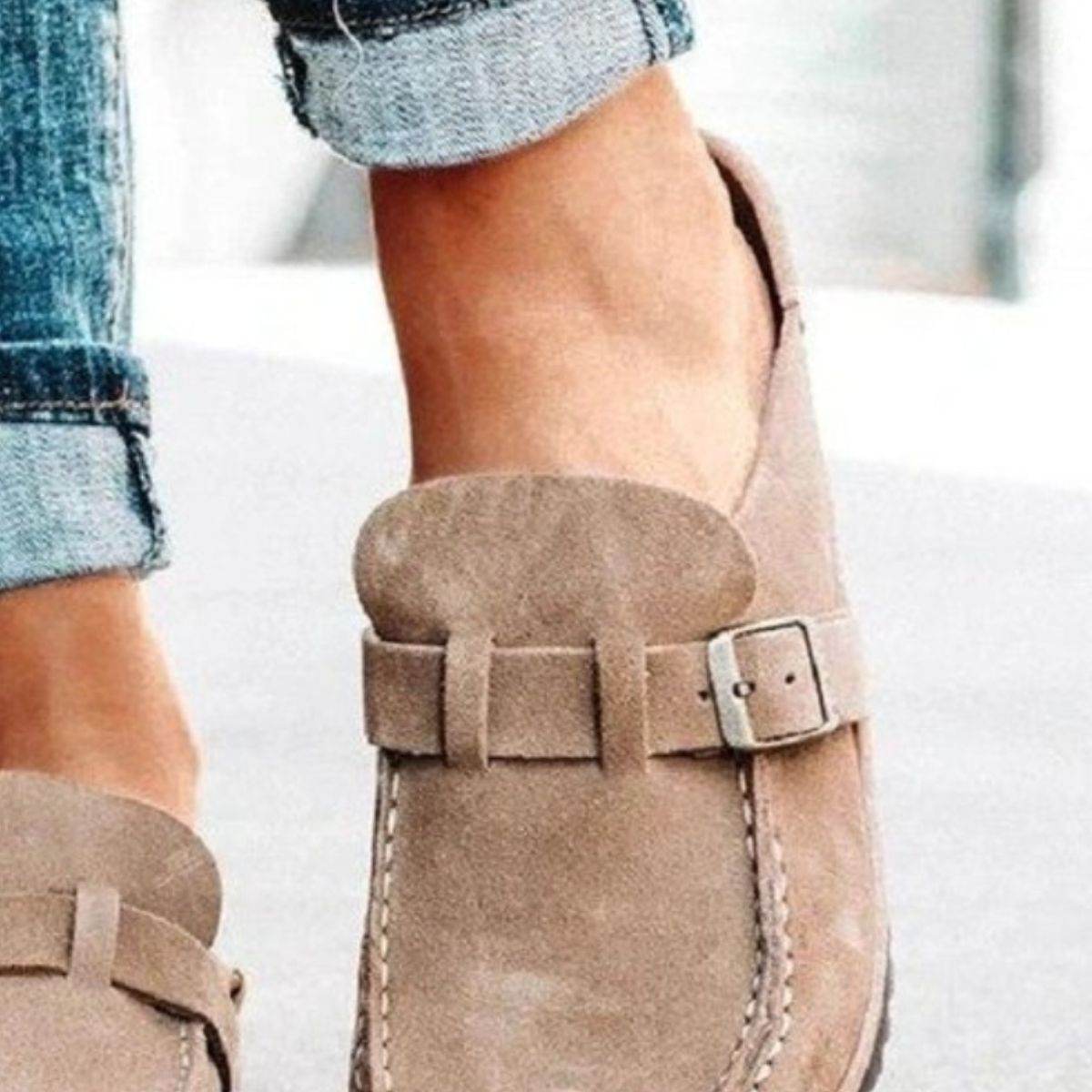 Round Toe Low Heel Buckle Loafers - Delanoir