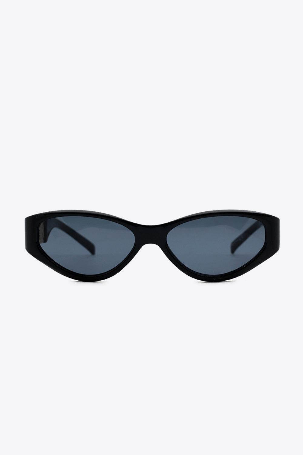 Chain Detail Temple Cat Eye Sunglasses - Delanoir