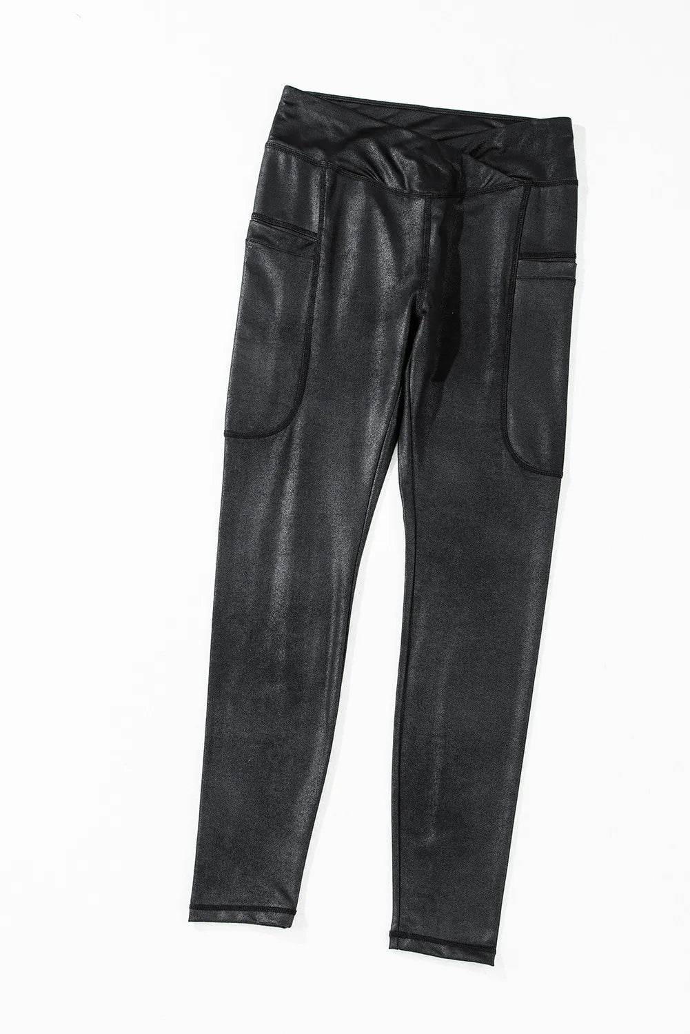 Pocketed V-Cut Waist Leggings - Delanoir
