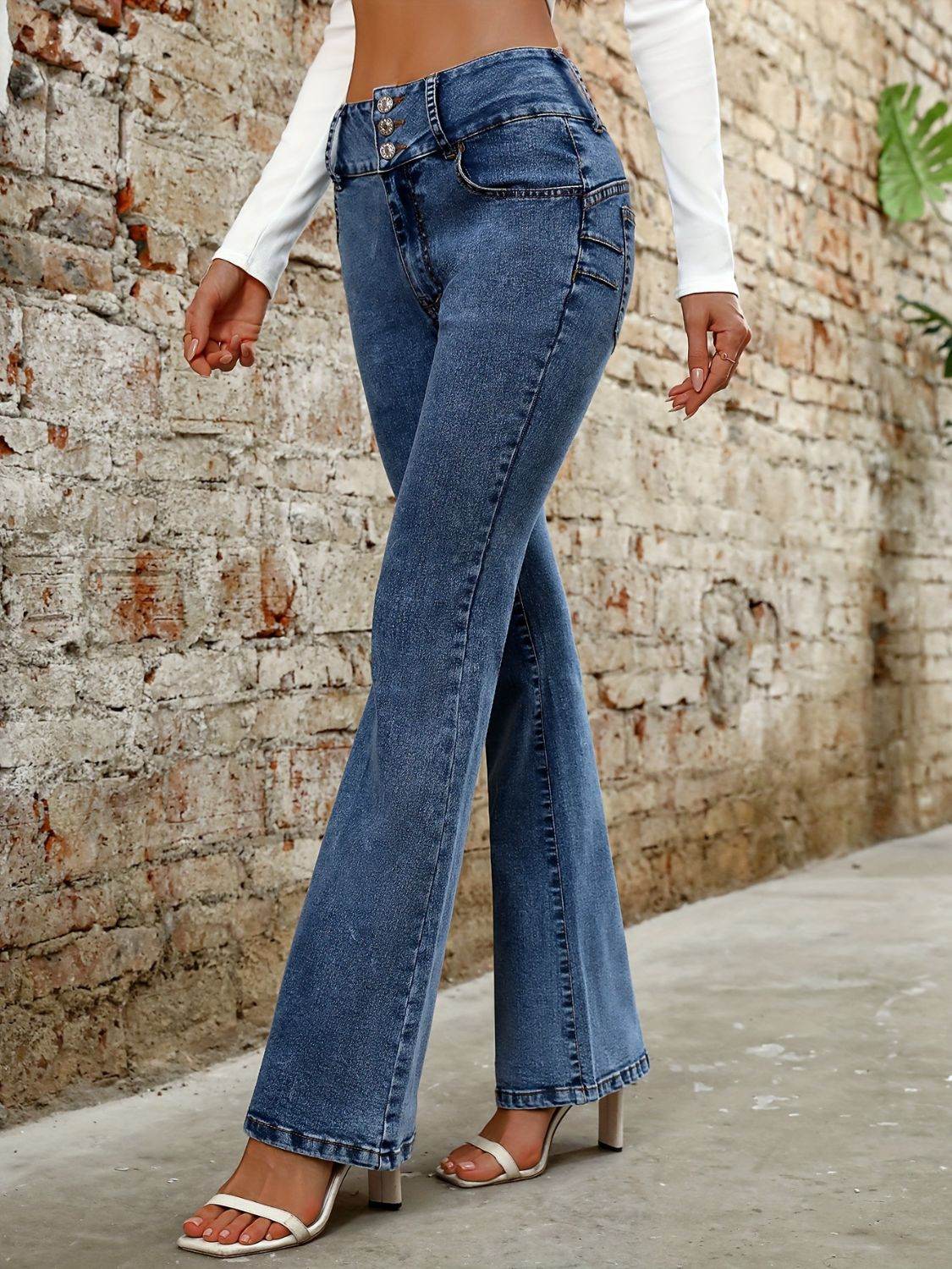 Bootcut Jeans with Pockets - Delanoir