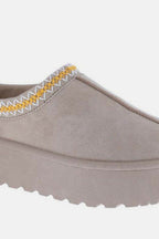 Weeboo Platform Embroidered Trim Slip-On Boots - Delanoir