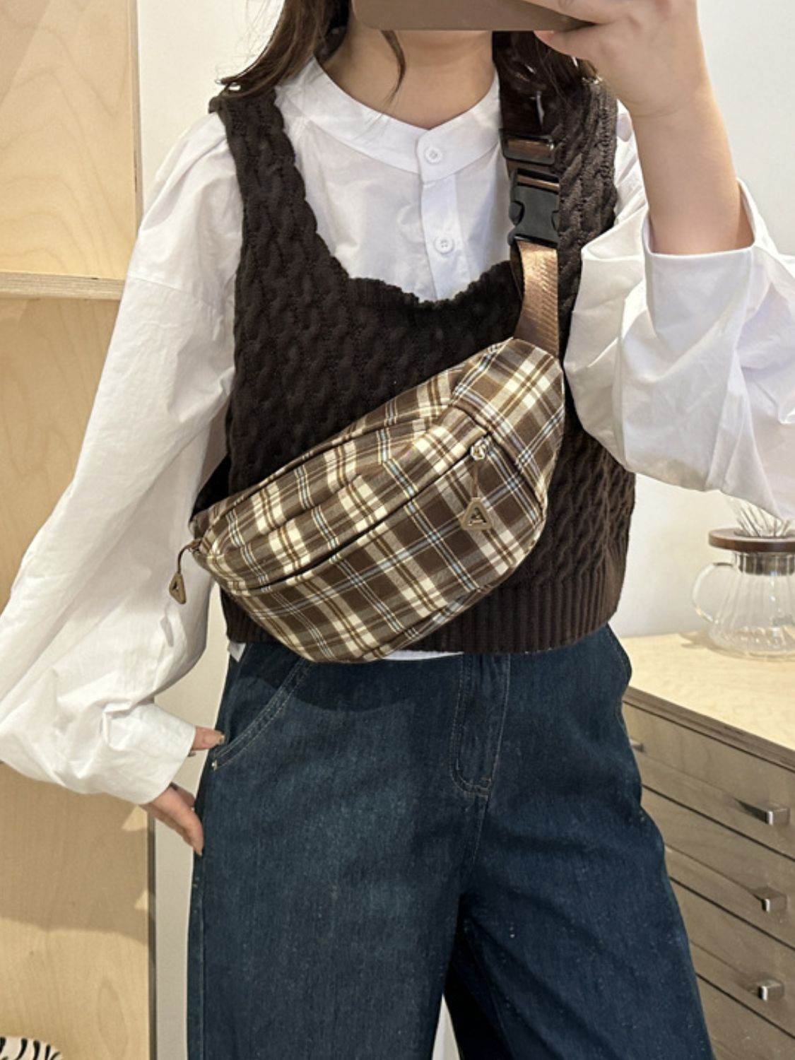 Plaid Adjustable Strap Crossbody Bag - Delanoir