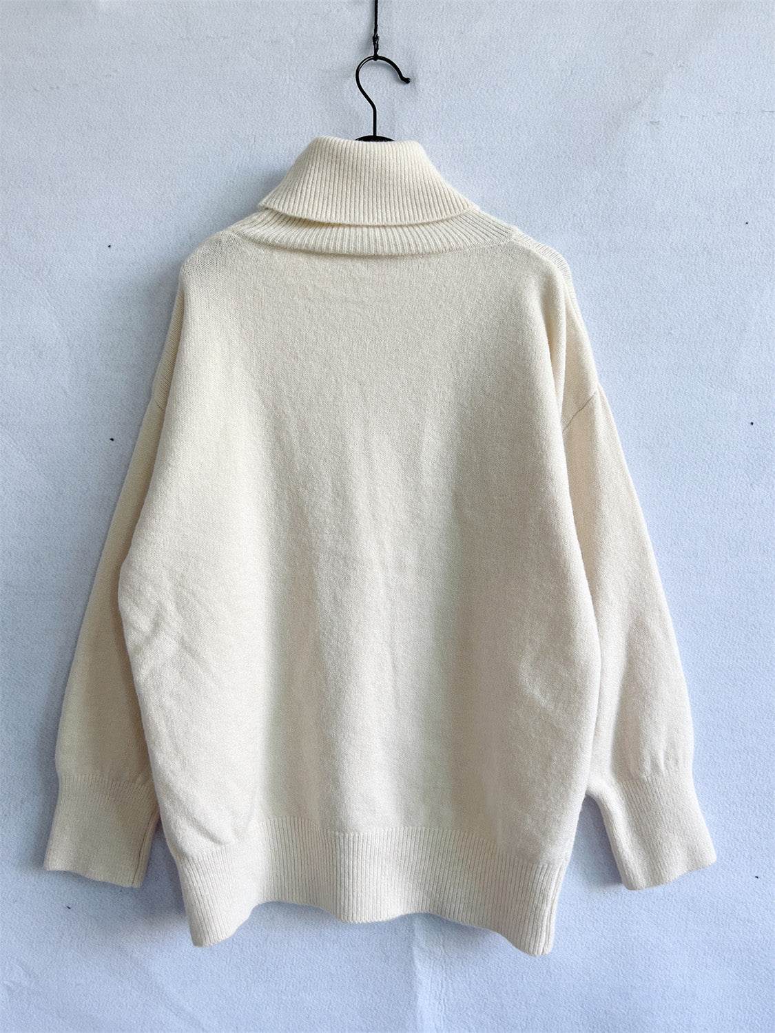 Turtleneck Long Sleeve Sweater - Delanoir
