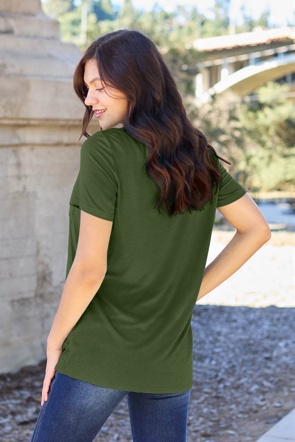 Basic Bae Full Size V-Neck Short Sleeve T-Shirt - Delanoir