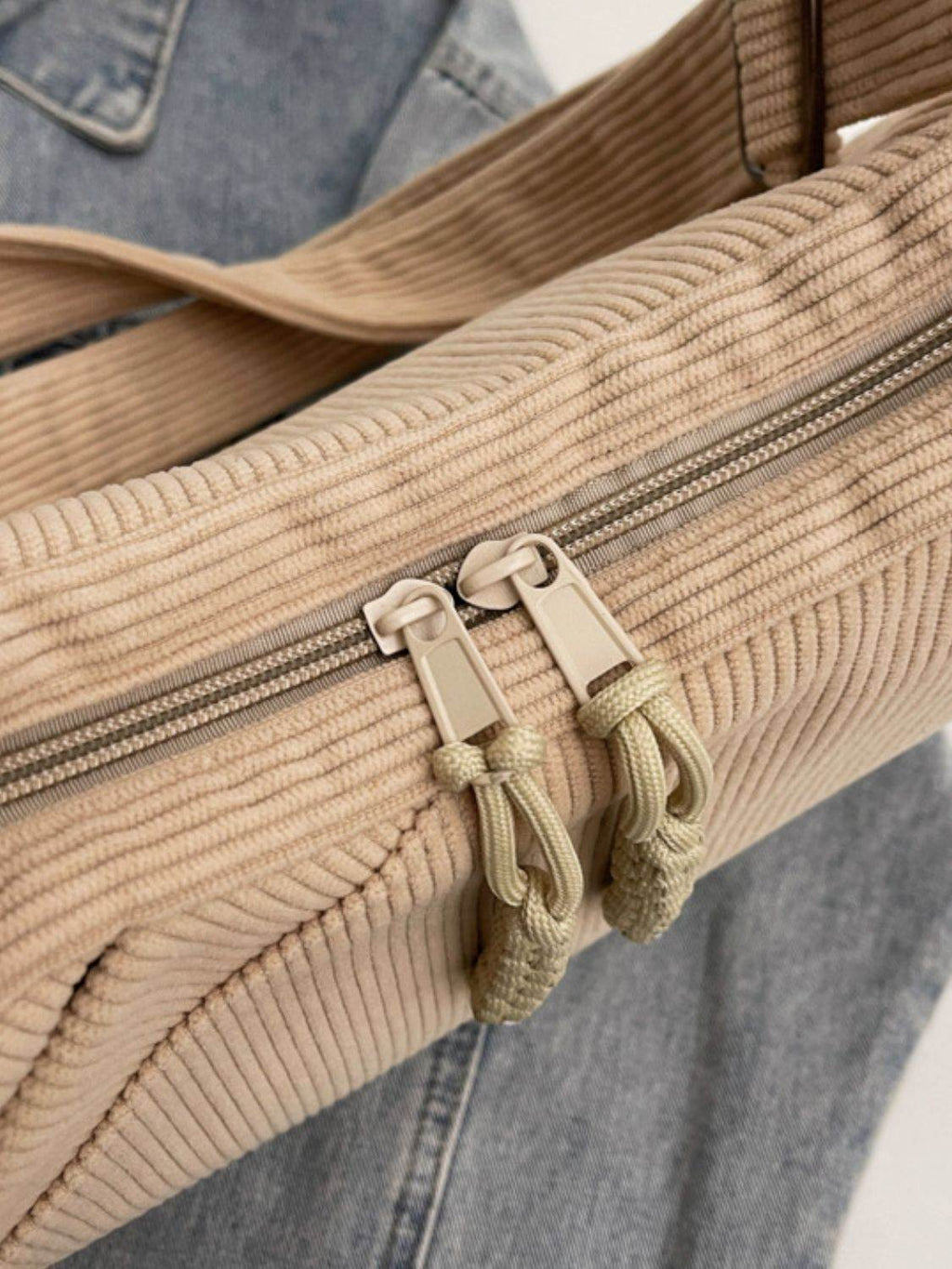 Ribbed Adjustable Strap Shoulder Bag - Delanoir