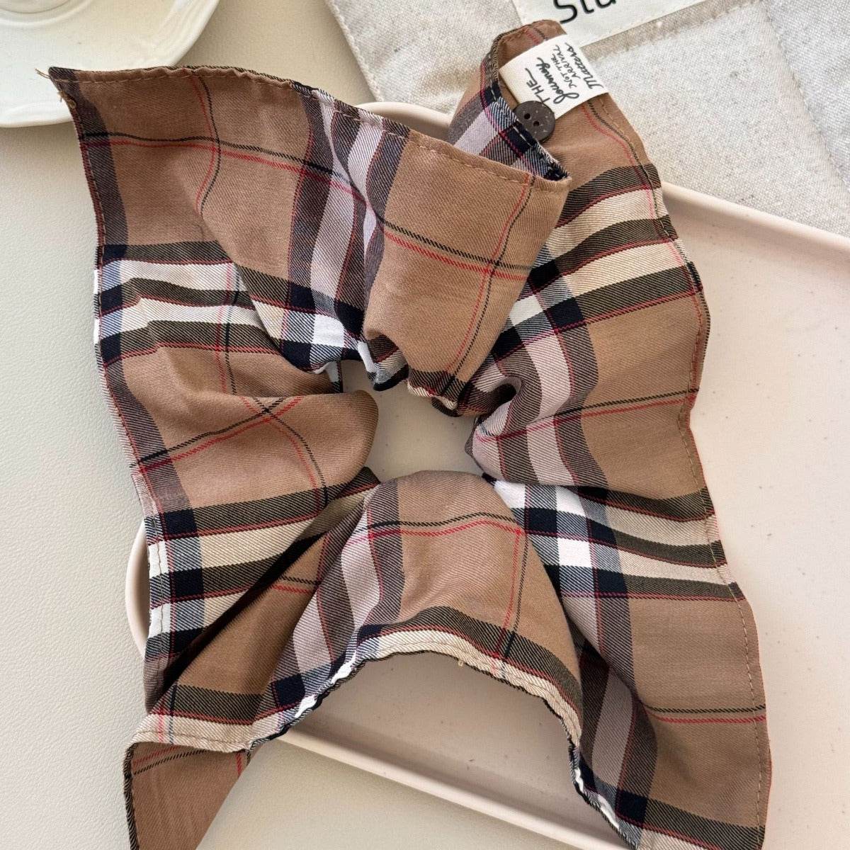 Contrast Plaid Elastic Hair Scrunchy - Delanoir
