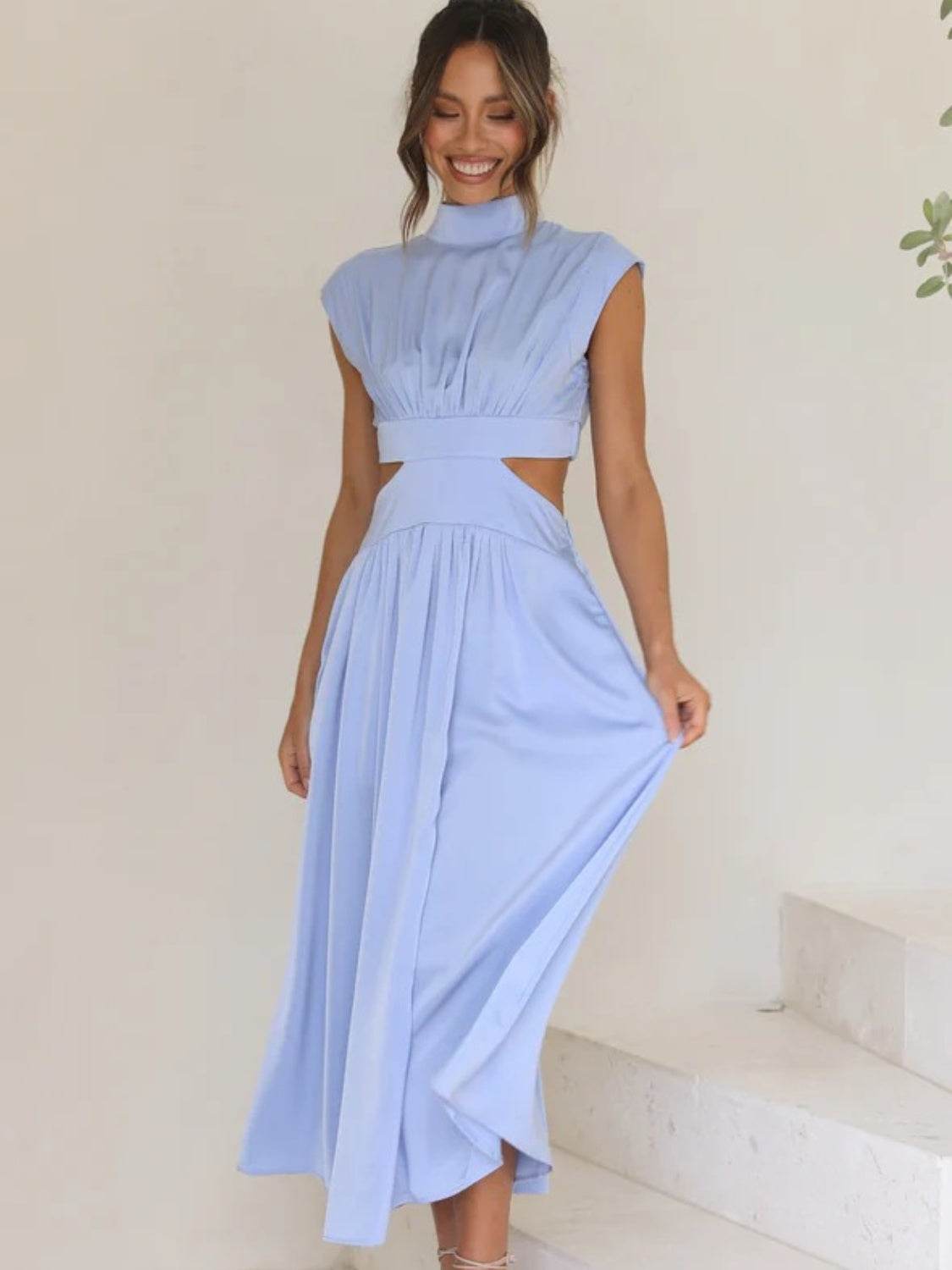 Cutout Mock Neck Sleeveless Ruched Dress - Delanoir