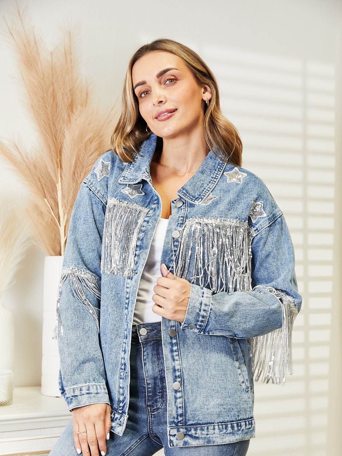 Fringe Detail Long Sleeve Denim Jacket - Delanoir