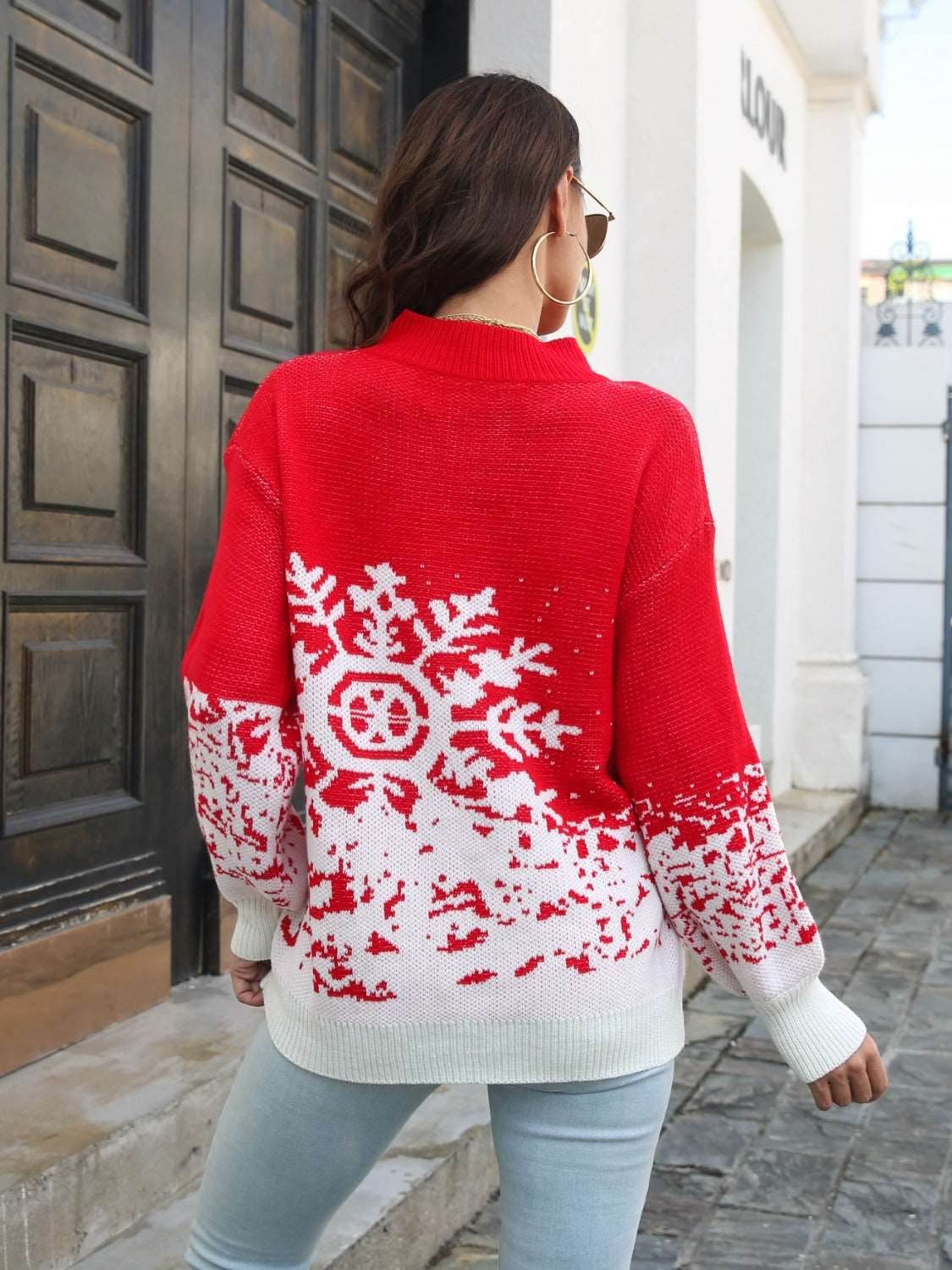 Snowflake Pattern Mock Neck Sweater - Delanoir