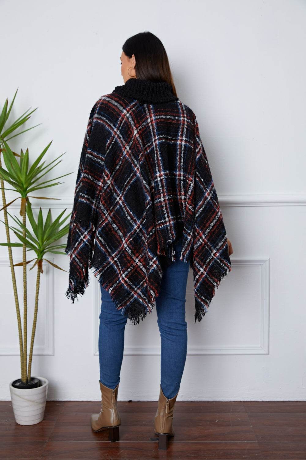 Shiny Turtleneck Plaid Raw Hem Sweater - Delanoir