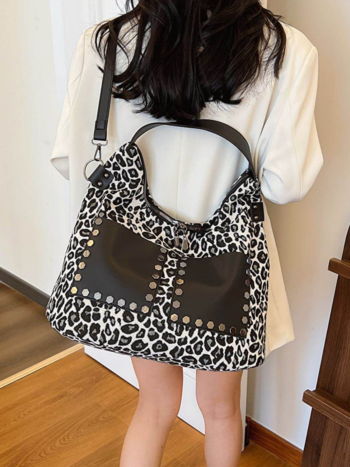 Leopard Polyester Shoulder Bag with Zippers - Delanoir