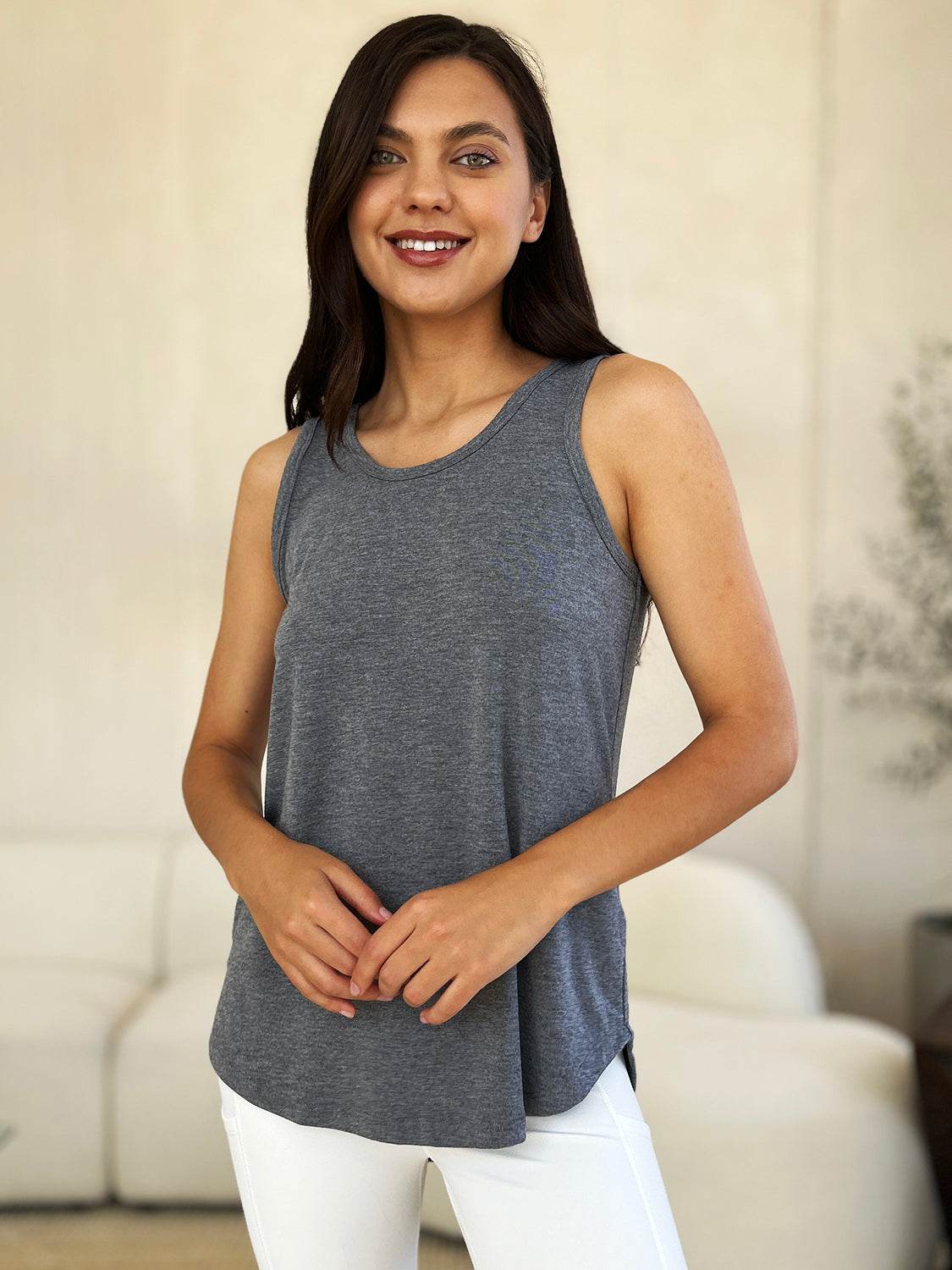 Basic Bae Full Size Round Neck Curved Hem Tank - Delanoir