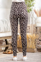 Heimish Full Size Leopard High Waist Leggings - Delanoir