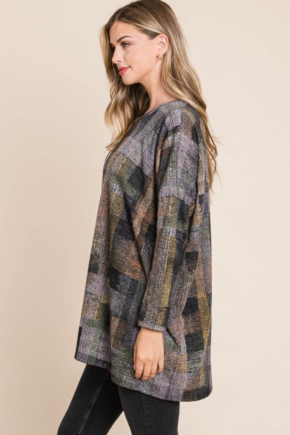 BOMBOM Plaid Round Neck Long Sleeve Top - Delanoir