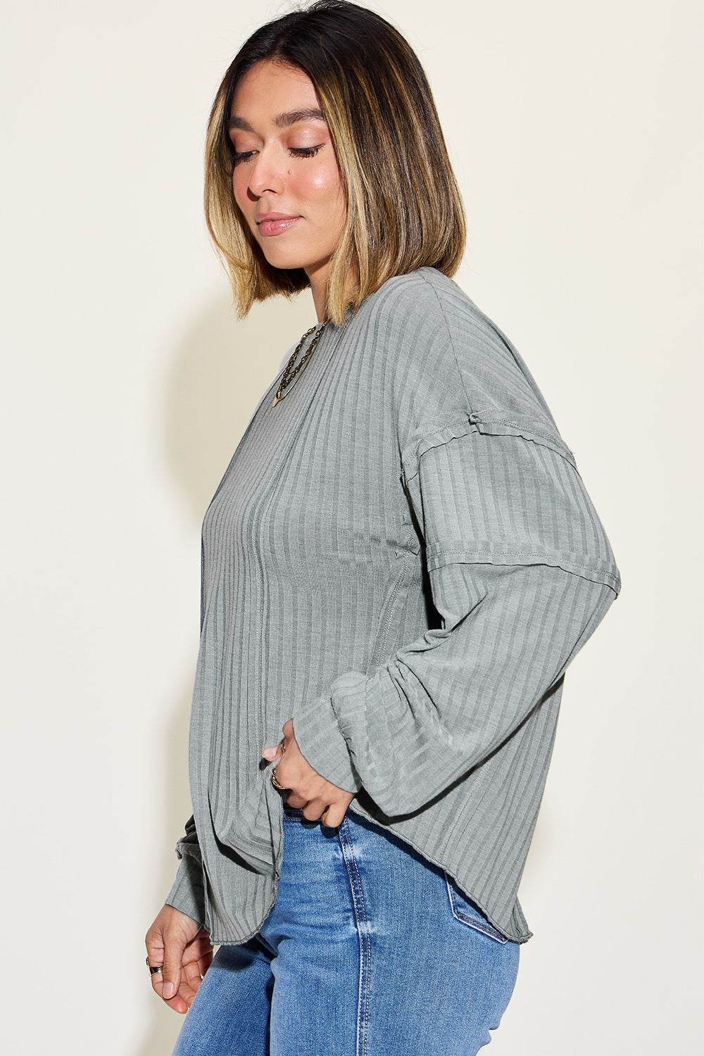 Basic Bae Full Size Ribbed Round Neck Long Sleeve T-Shirt - Delanoir
