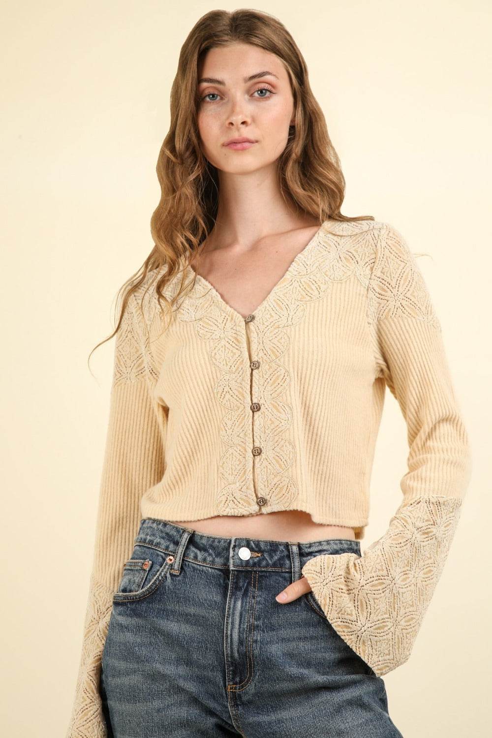 VERY J V-Neck Lace Detail Button Down Crop Ribbed Knit Top - Delanoir