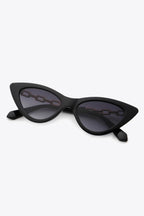 Chain Detail Cat-Eye Sunglasses - Delanoir