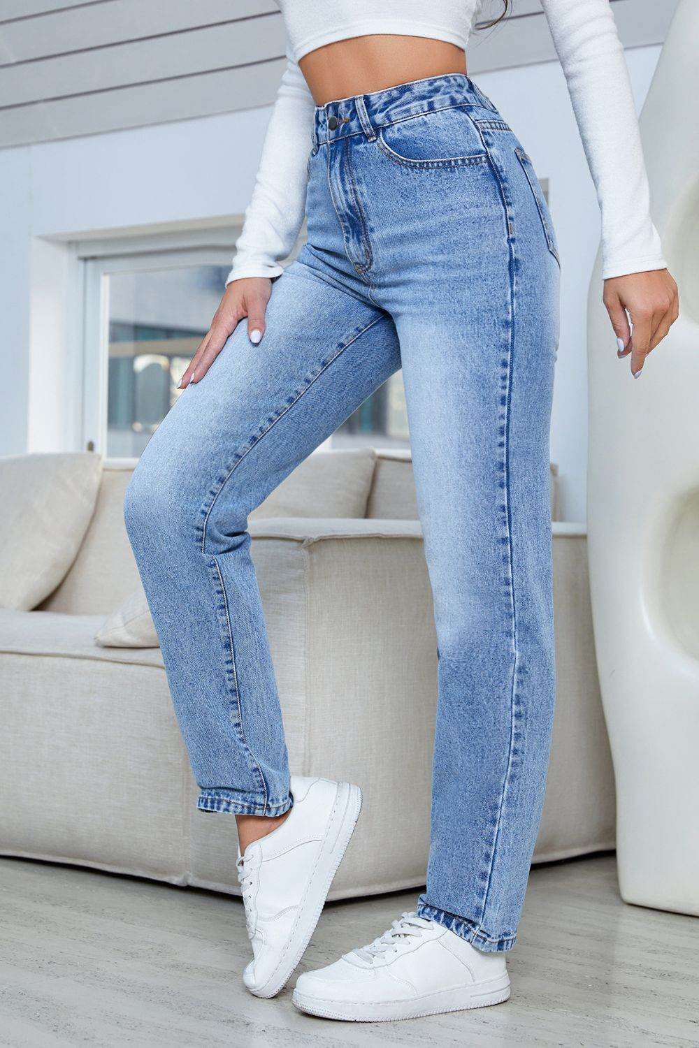 Straight Jeans with Pockets - Delanoir