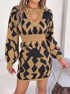 Contrast Round Neck Cutout Long Sleeve Mini Sweater Dress - Delanoir