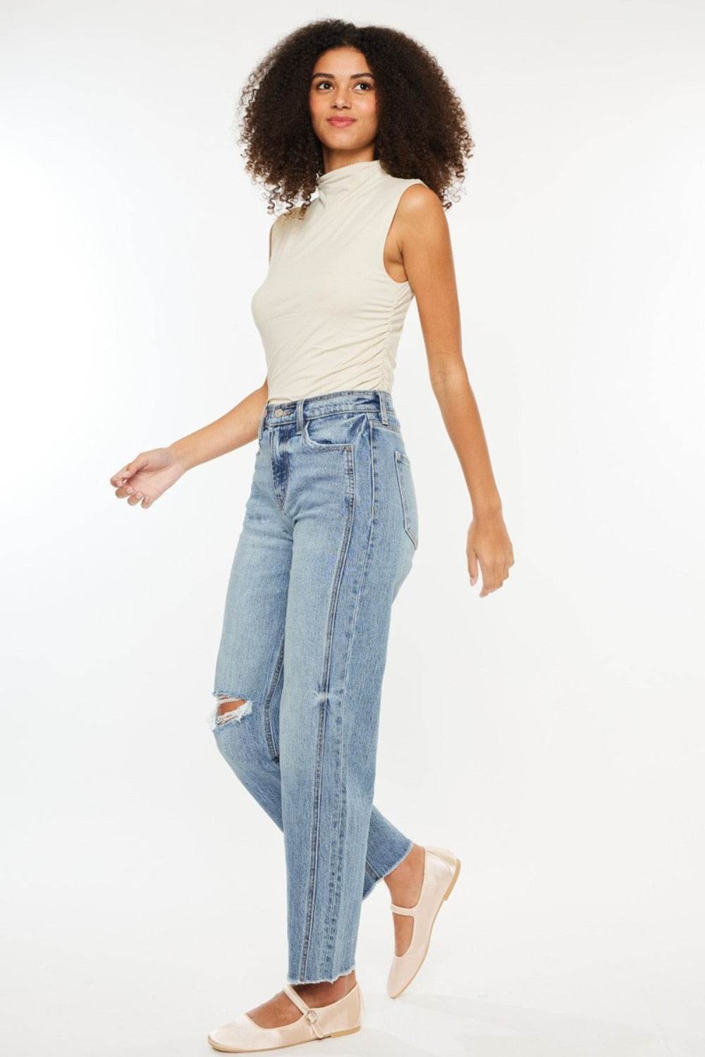 Kancan Ultra High Rise Distressed Straight Jeans - Delanoir