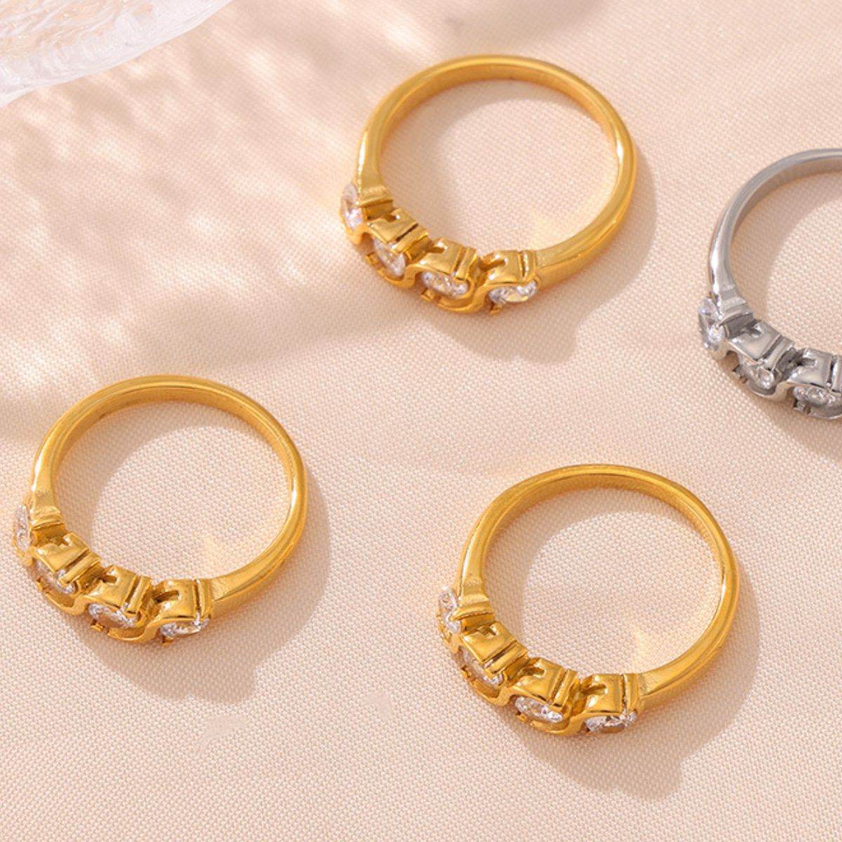 Stainless Steel Inlaid Zircon Ring - Delanoir