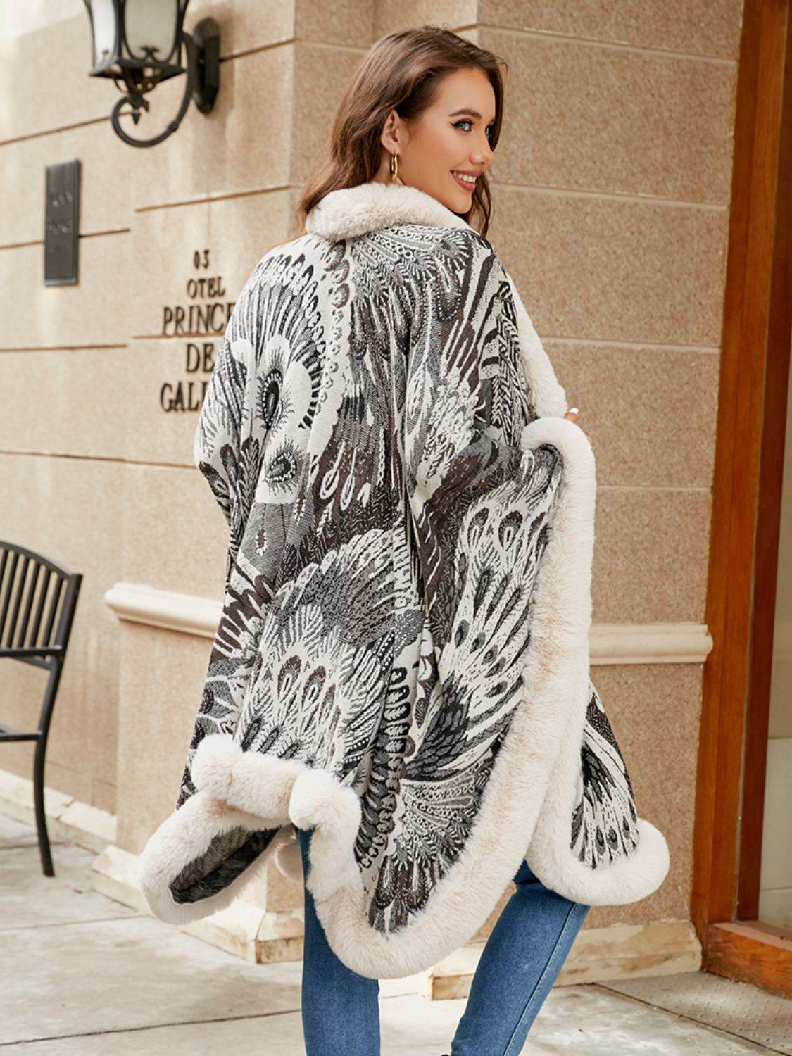 Printed Open Front Poncho - Delanoir