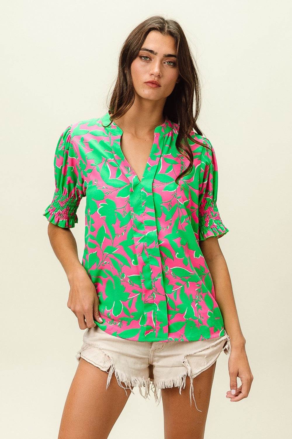 BiBi Smocked Cuff Floral Contrast Top - Delanoir
