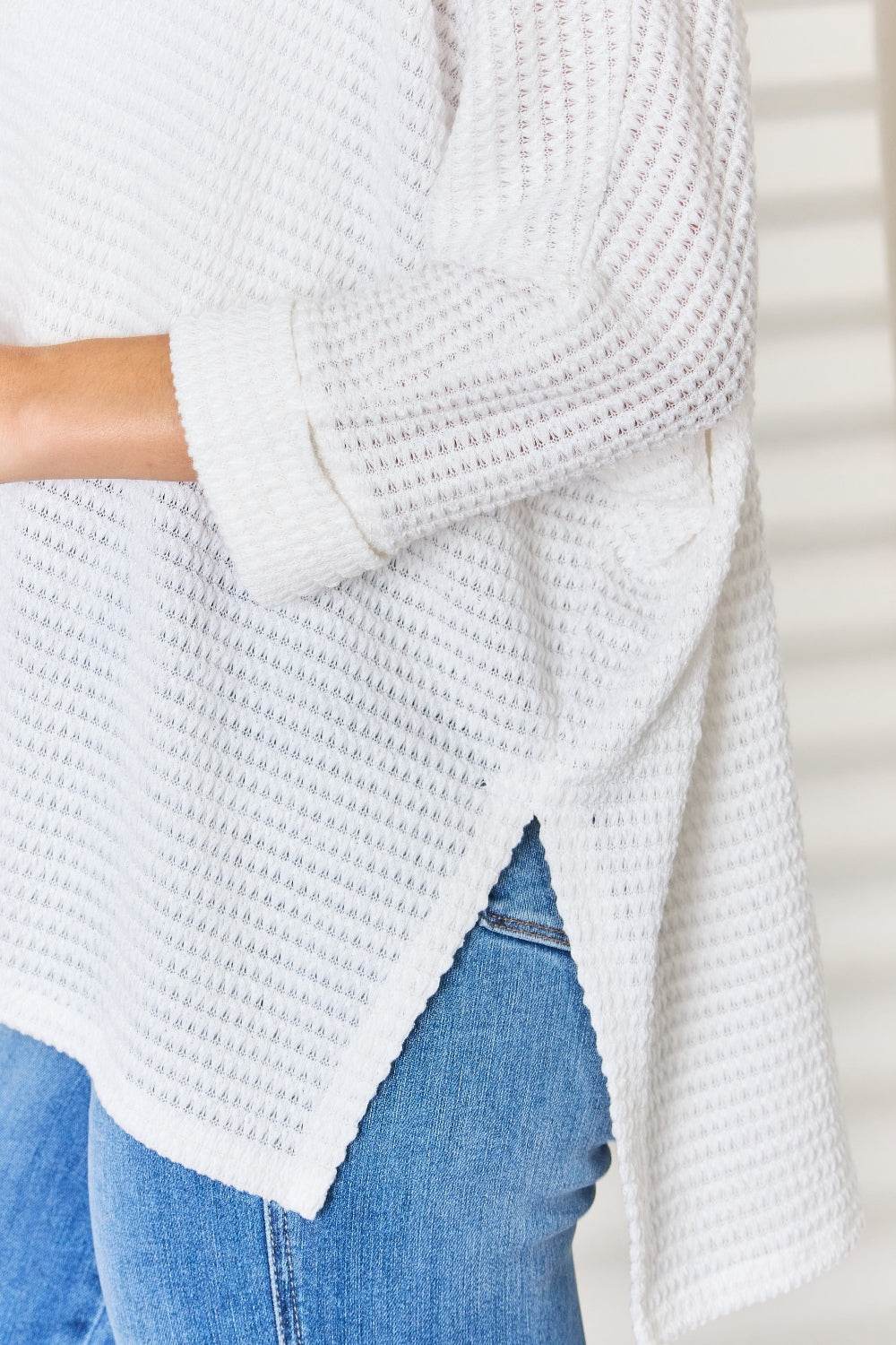 Zenana Full Size Waffle Knit V-Neck Long Sleeve Slit Top - Delanoir