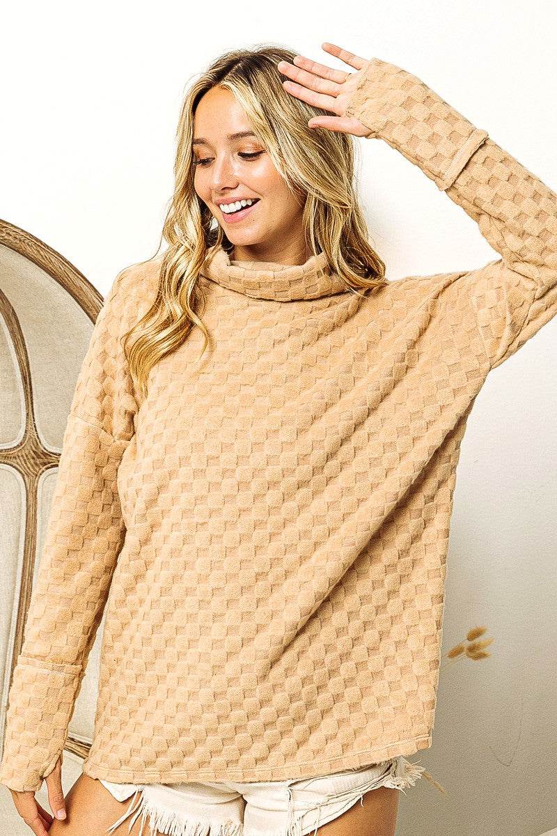 BiBi Checkered Round Neck Thumbhole Long Sleeve Top - Delanoir