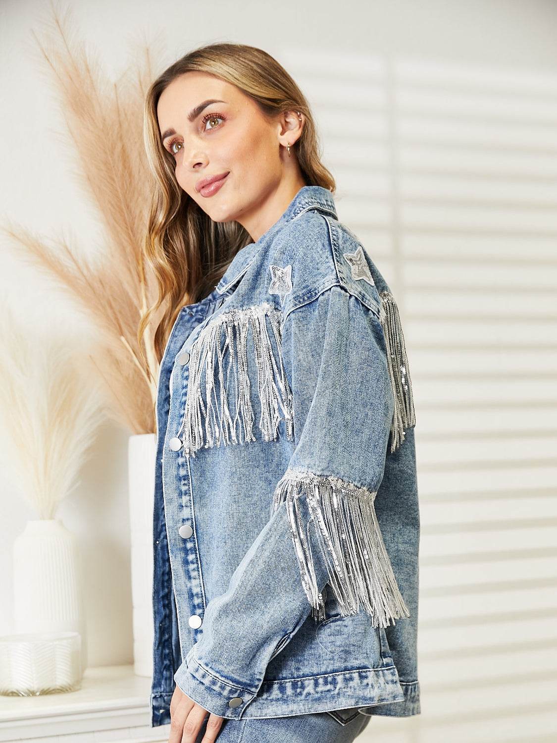 Fringe Detail Long Sleeve Denim Jacket - Delanoir
