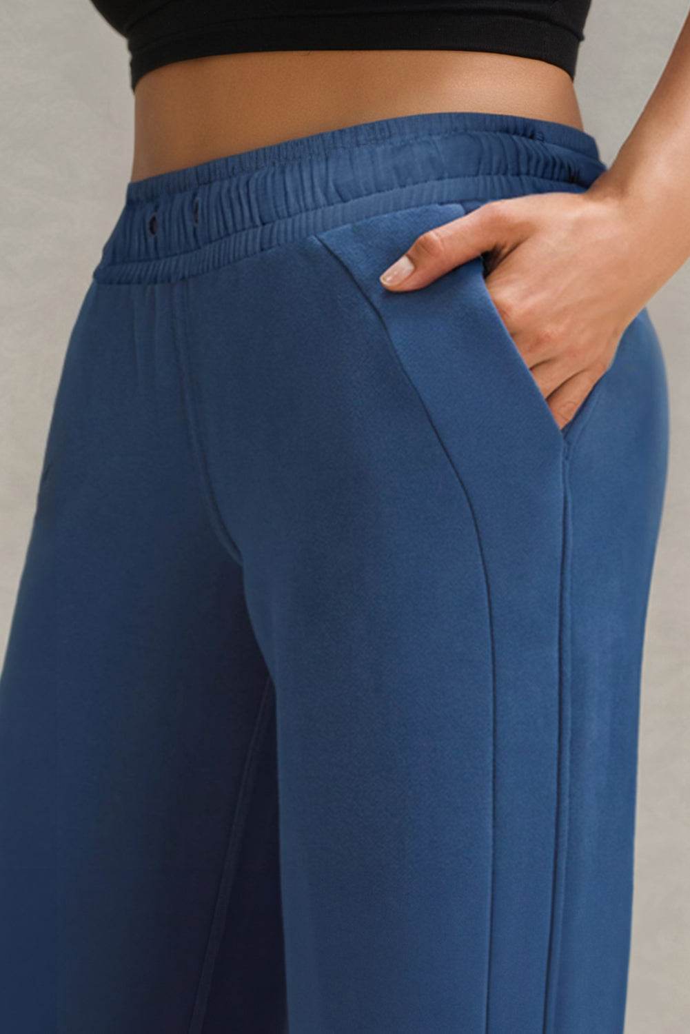 Drawstring Elastic Waist Straight Leg Pants - Delanoir