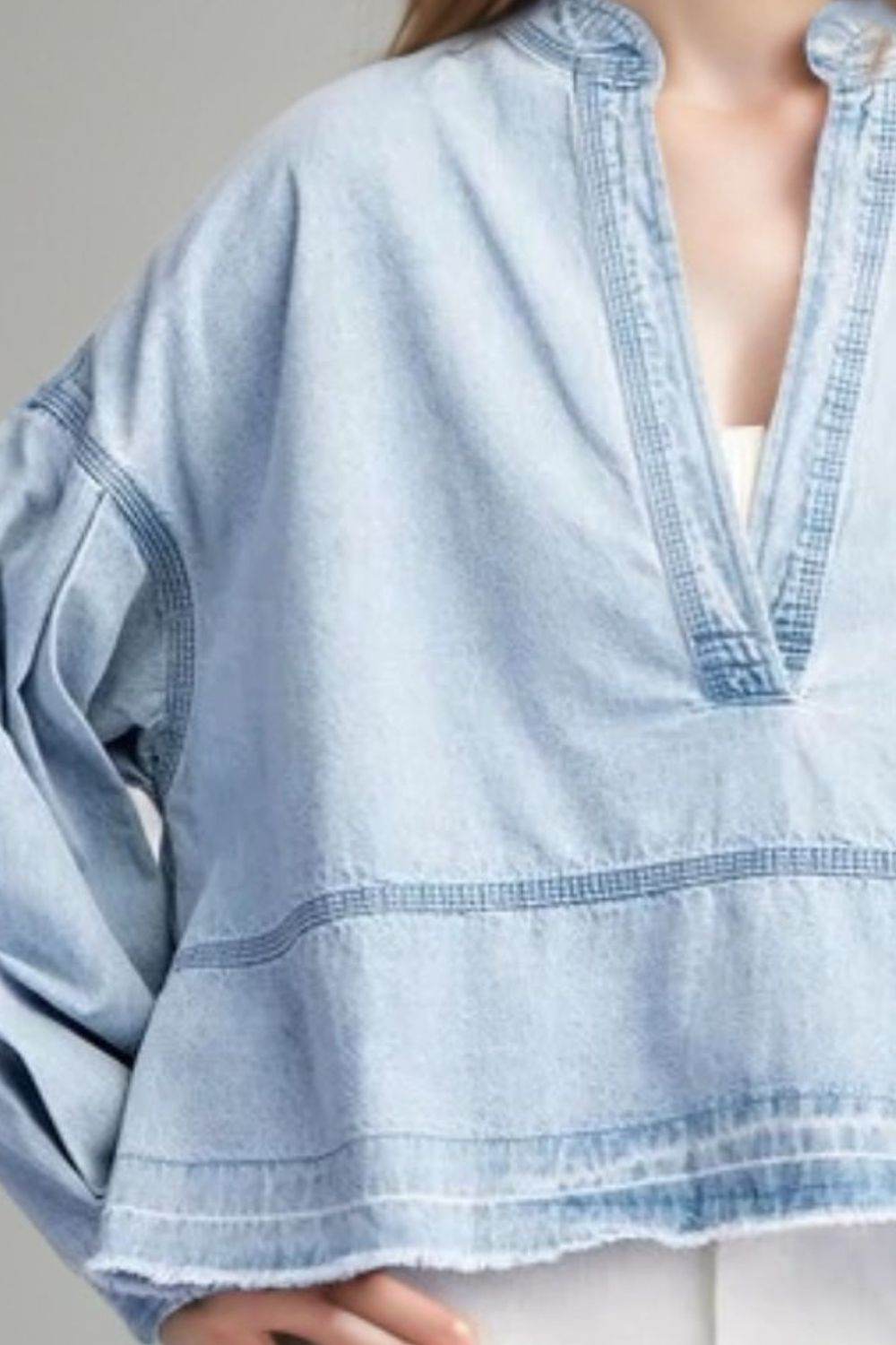 Slit Raw Hem Notched Denim Top - Delanoir