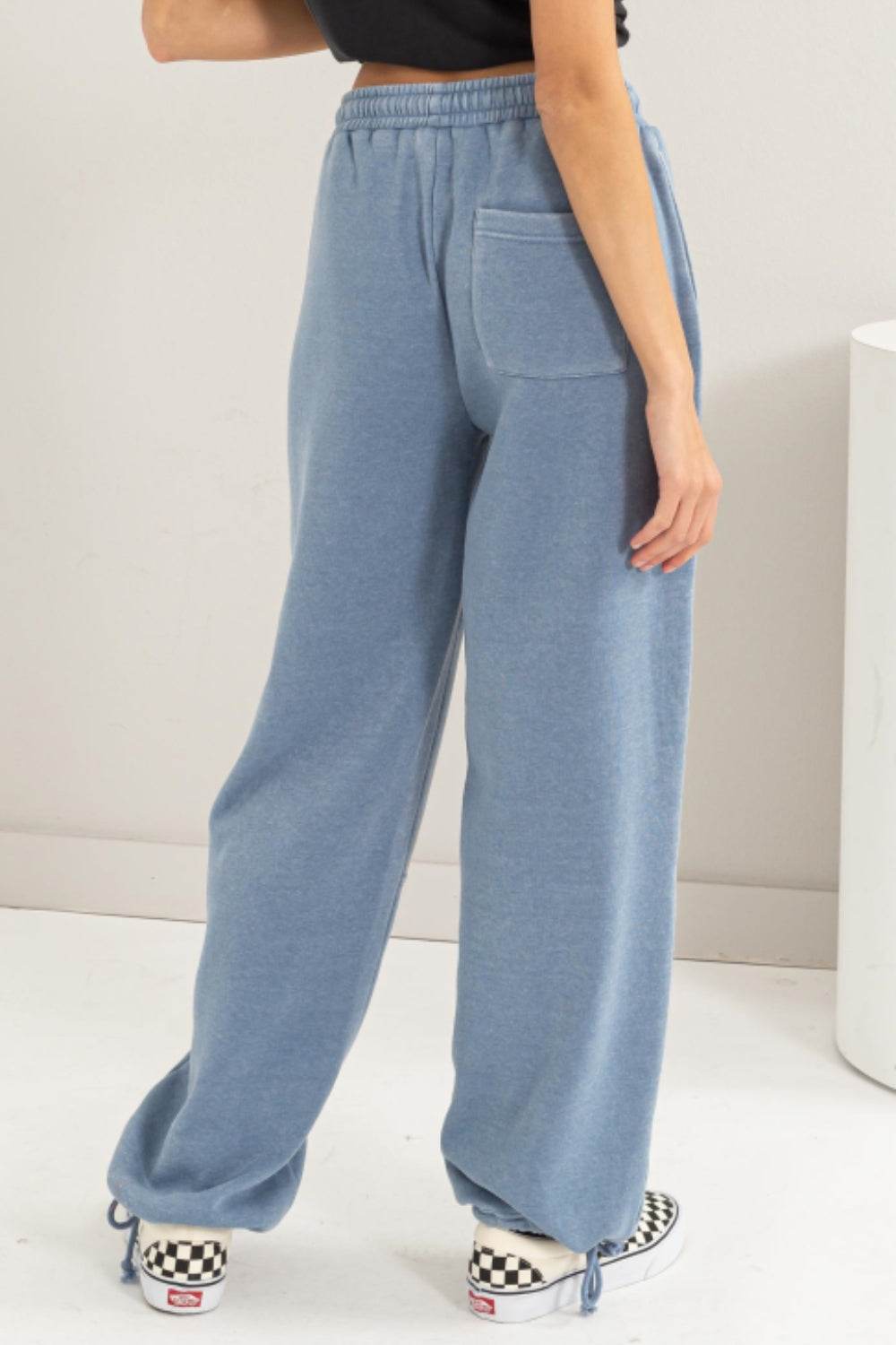 HYFVE Stitched Design Drawstring Sweatpants - Delanoir