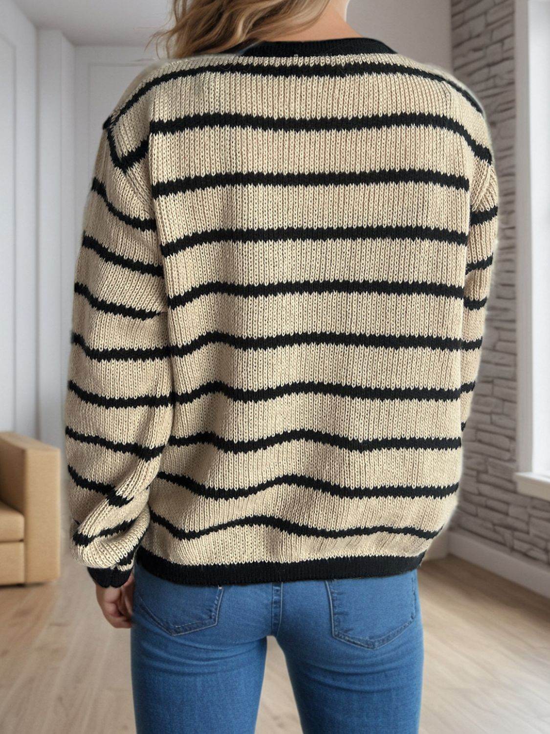 Striped Round Neck Long Sleeve Cardigan - Delanoir