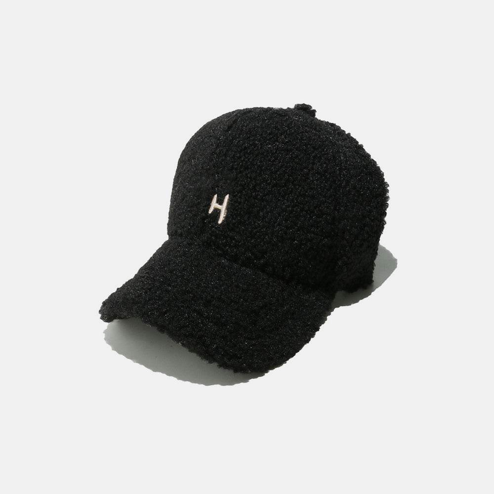 Sherpa Letter H Embroidered Cap - Delanoir