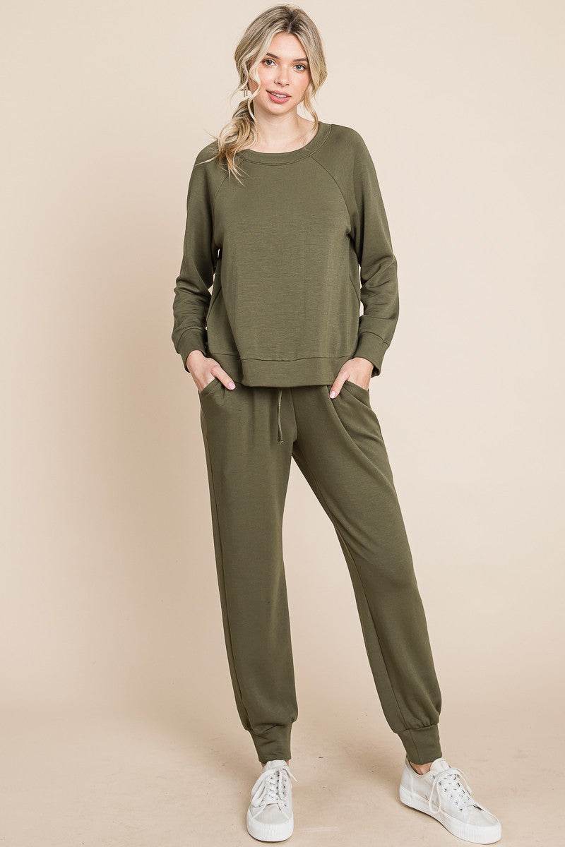 Super Lady Round Neck Raglan Sleeve Top and Pants Lounge Set - Delanoir