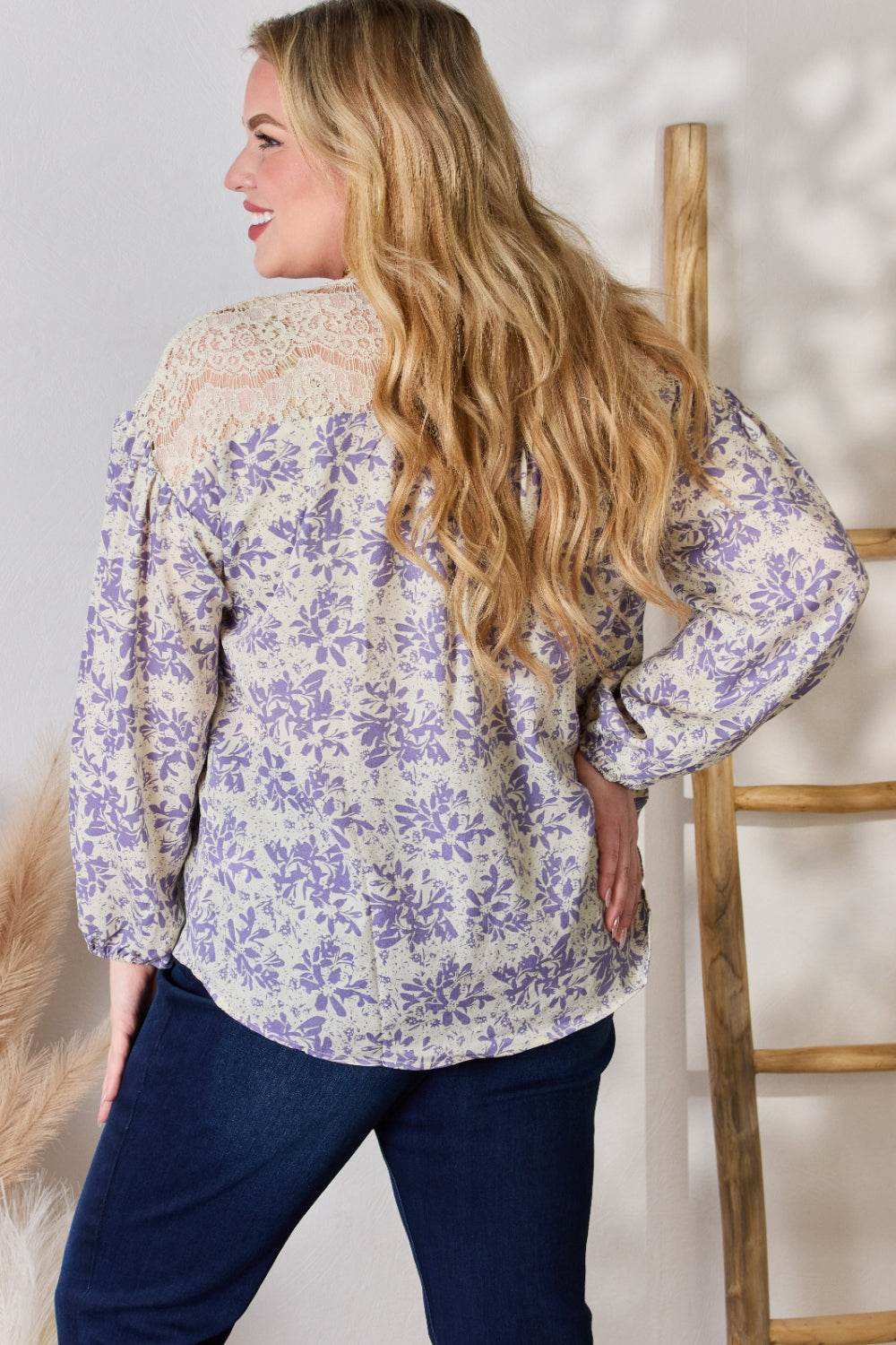 Hailey & Co Full Size Lace Detail Printed Blouse - Delanoir