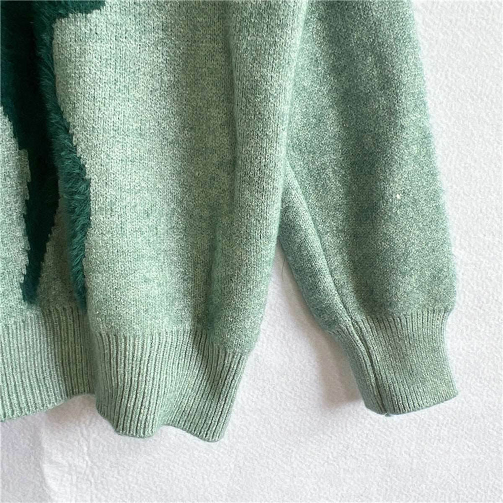 Reindeer and Snowflake Pattern Sweater - Delanoir
