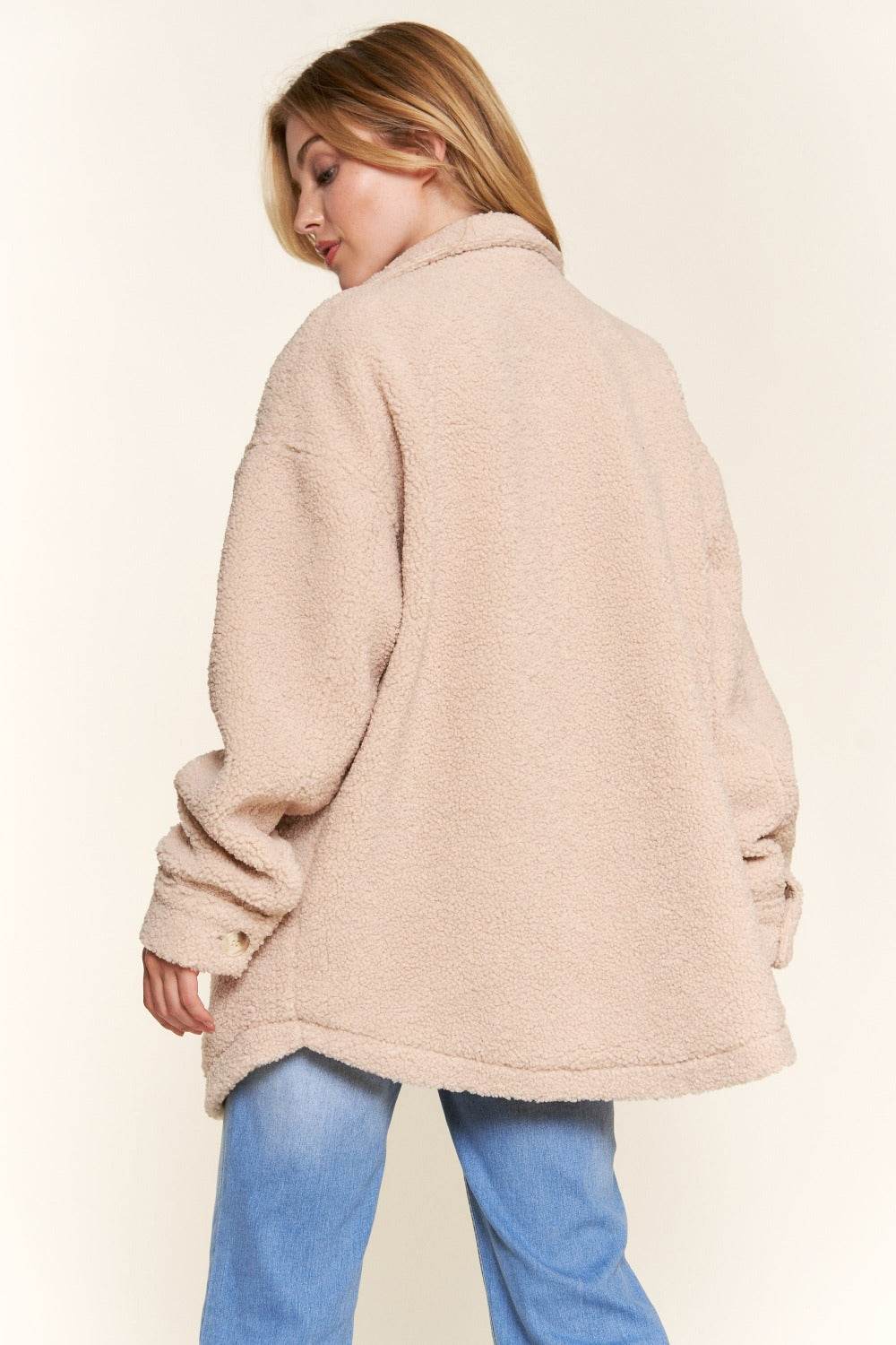 And The Why Teddy Sherpa Button Down Curved Hem Shacket - Delanoir