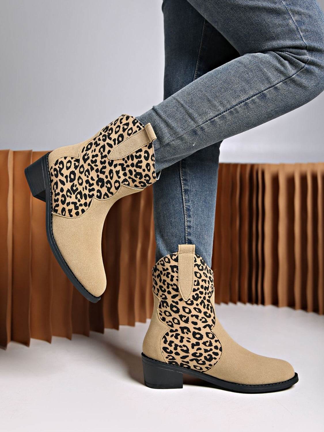 Leopard Suede Block Heel Boots - Delanoir