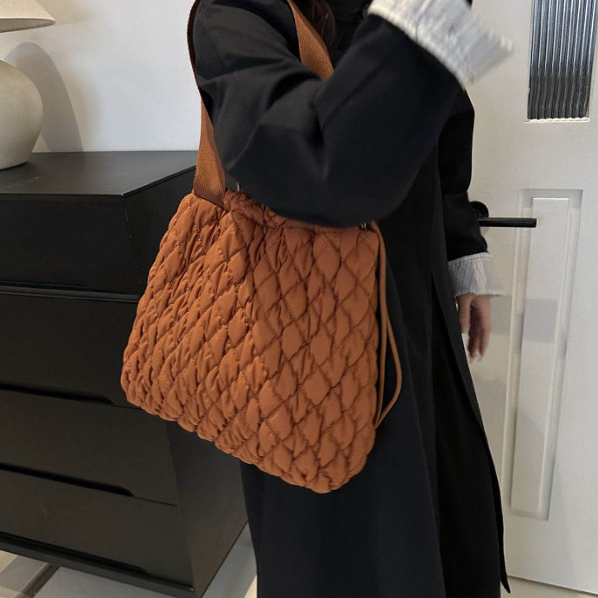 Drawstring Bubble Texture Tote Bag - Delanoir