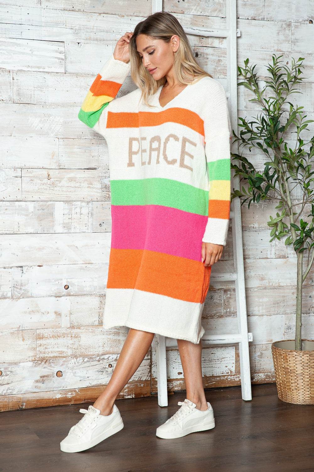 Color Block V-Neck Long Sleeve Sweater Dress - Delanoir
