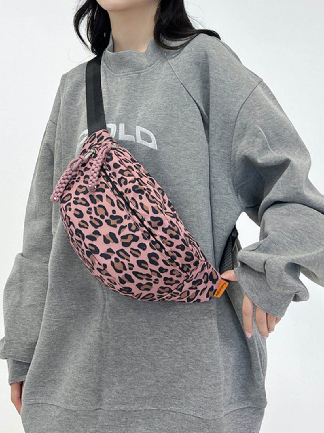 Leopard Nylon Crossbody Bag - Delanoir