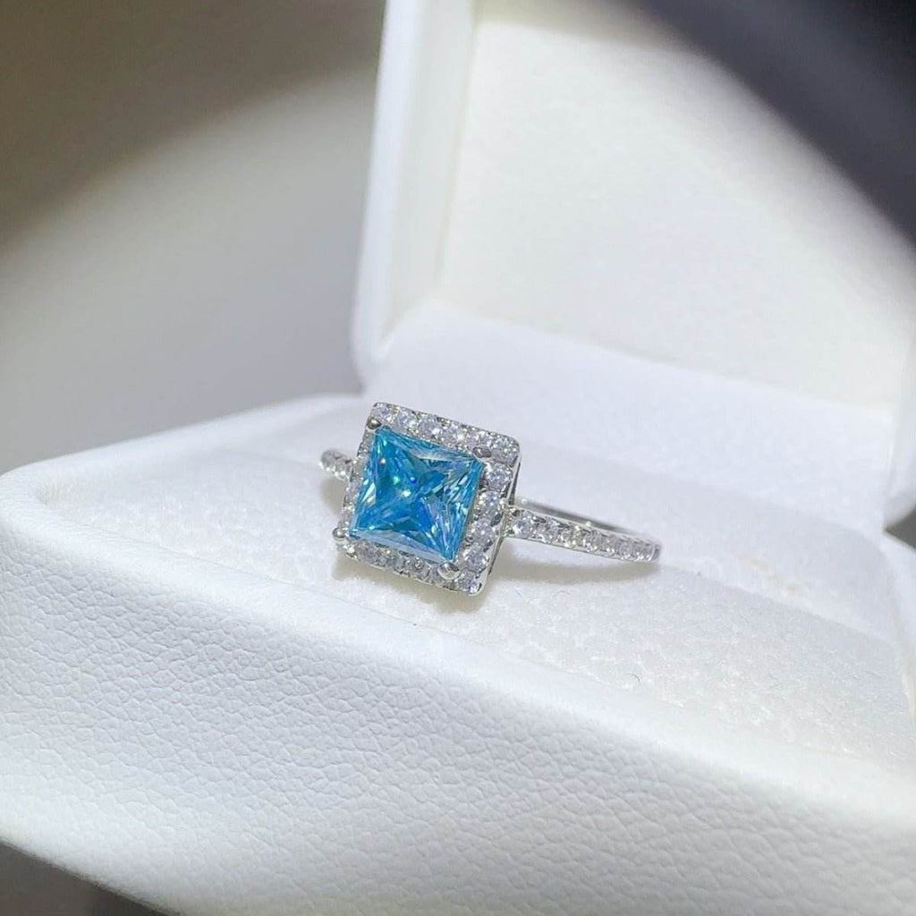 2 Carat Moissanite 925 Sterling Silver Square Shape Ring - Delanoir
